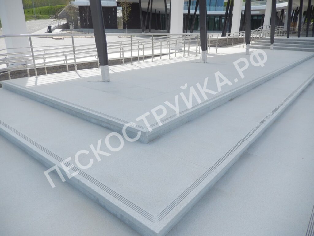 пескоструйная обработка гранитной площади
